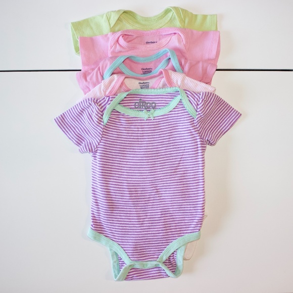 Baby Girl Lot of 5 Onesies Birds 100/% Cotton NWT Gerber 3 6 9 Pink Purple Blue